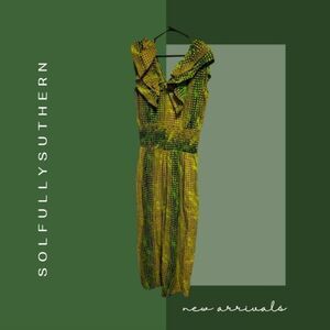 PLUS SIZE Green and Gold African Style Jumper